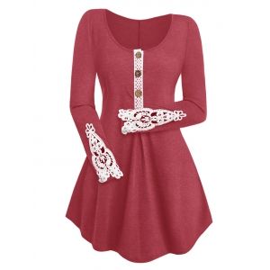 

Plus Size Contrast Lace Applique Tunic Tee, Deep red