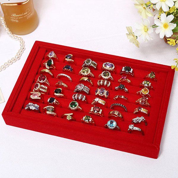 Portable Full Woollen Ring Storage Box, Red
Portable Full Woollen Ring Storage Box, Red