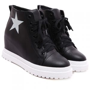 trendy star sneakers