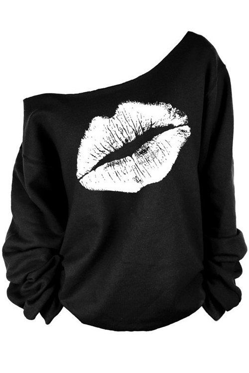 lip print sweatshirt