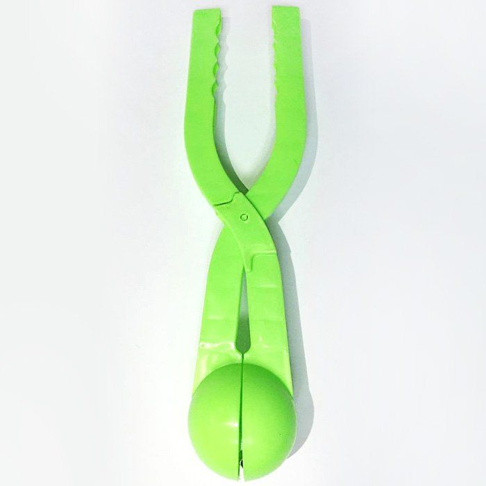 

Funny Plastic Snowball Maker Scoop Tool for Winter Games Props, Colormix