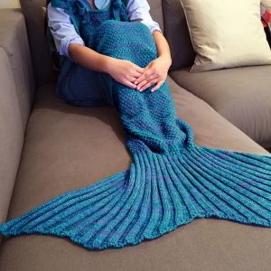 

Exquisite Comfortable Drawstring Style Knitted Mermaid Design Throw Blanket, Blue/red