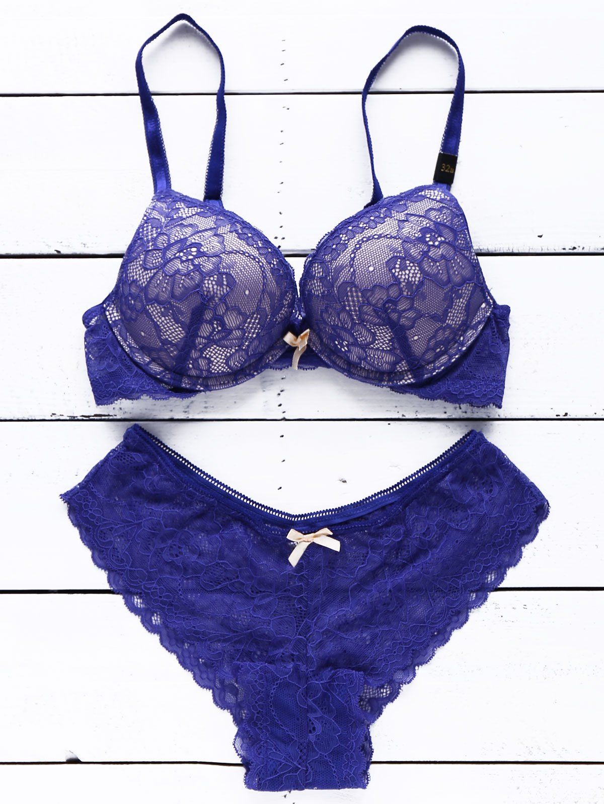 [47 OFF] Alluring Push Up Spaghetti Strap Adjustable Lace Bra Set For