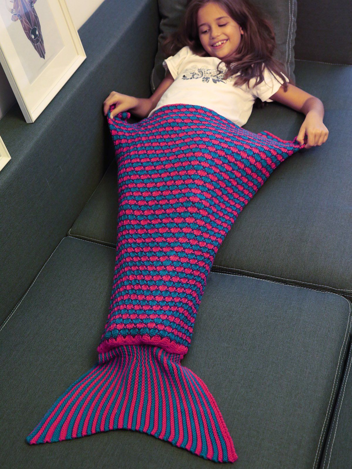 

Stripe Pattern Fish Tail Design Knitted Blankets and Throws For Kid, Purple