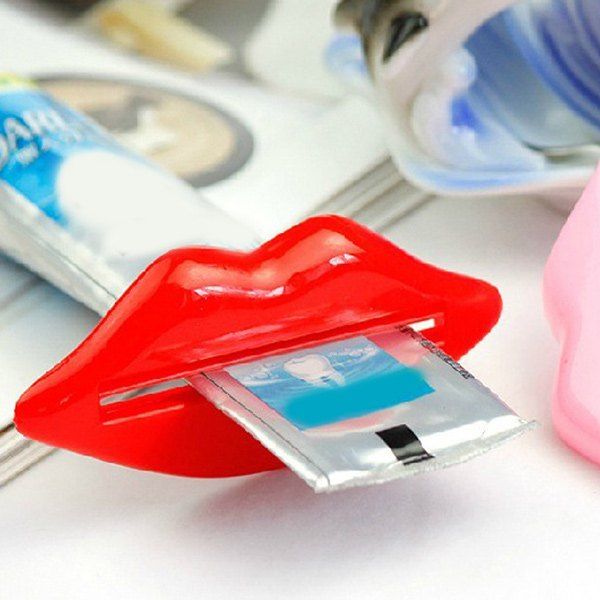 

Commodity 2PCS Mouth Shape Toothpaste Squeezers, Red and pink