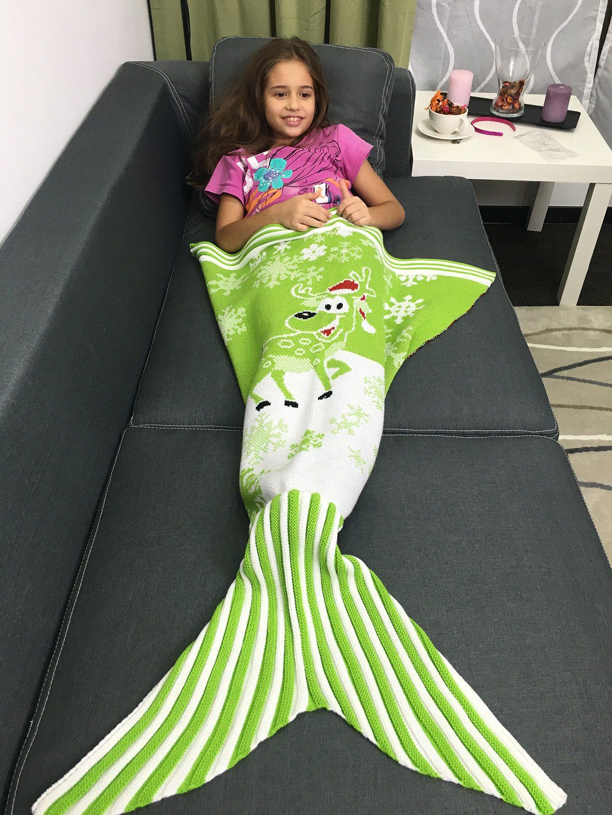 

Snowflakes and Santa Claus Pattern Knitting Christmas Mermaid Blanket, Green