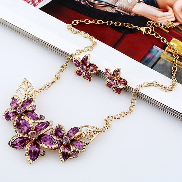 

Rhinestone Flower Necklace and Earrings, Purple
