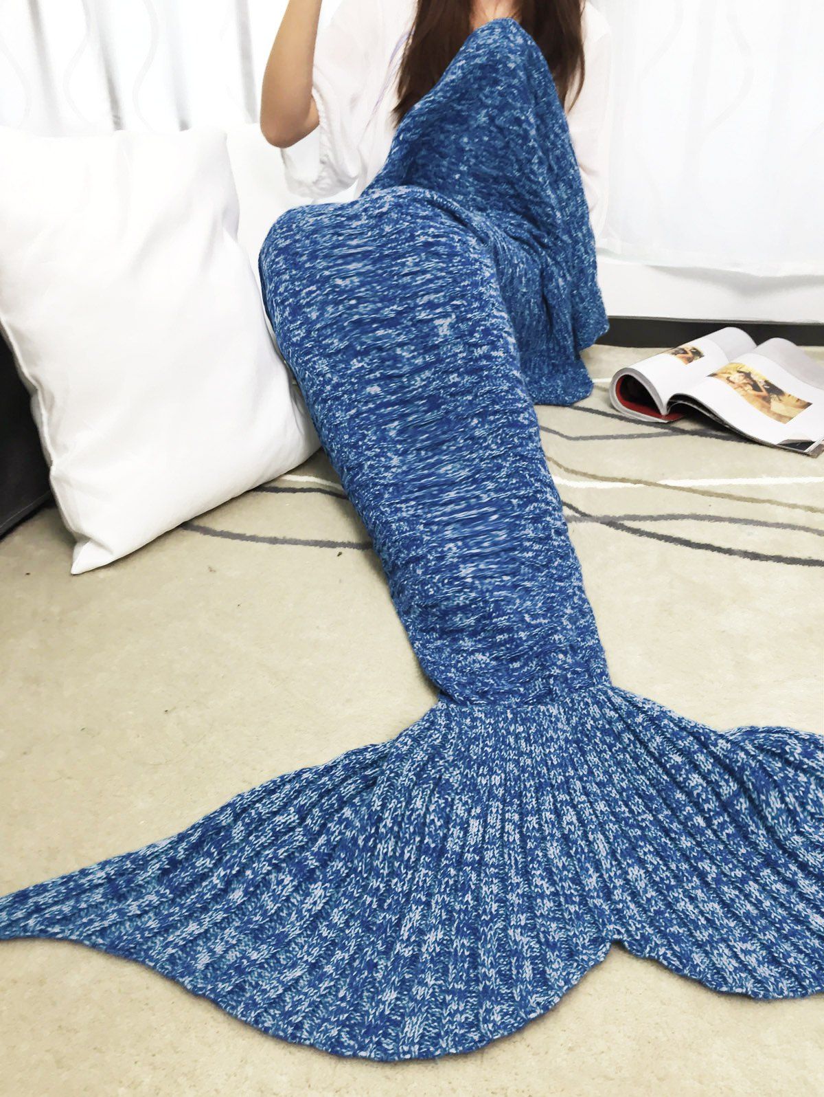 Outfit Keep Warm Acrylic Knitted Sofa Mermaid Tail Style Blanket  
