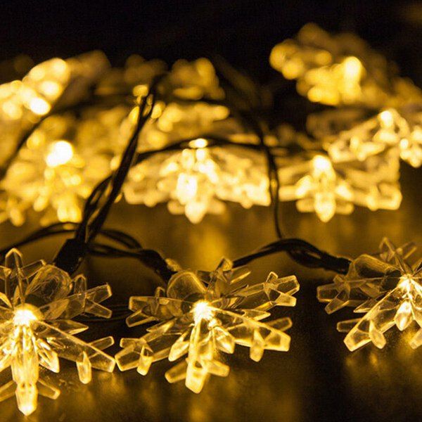 

Christmas Supplies Snowflake 4.8M Solar Power LED String Light Decoration, Warm white light