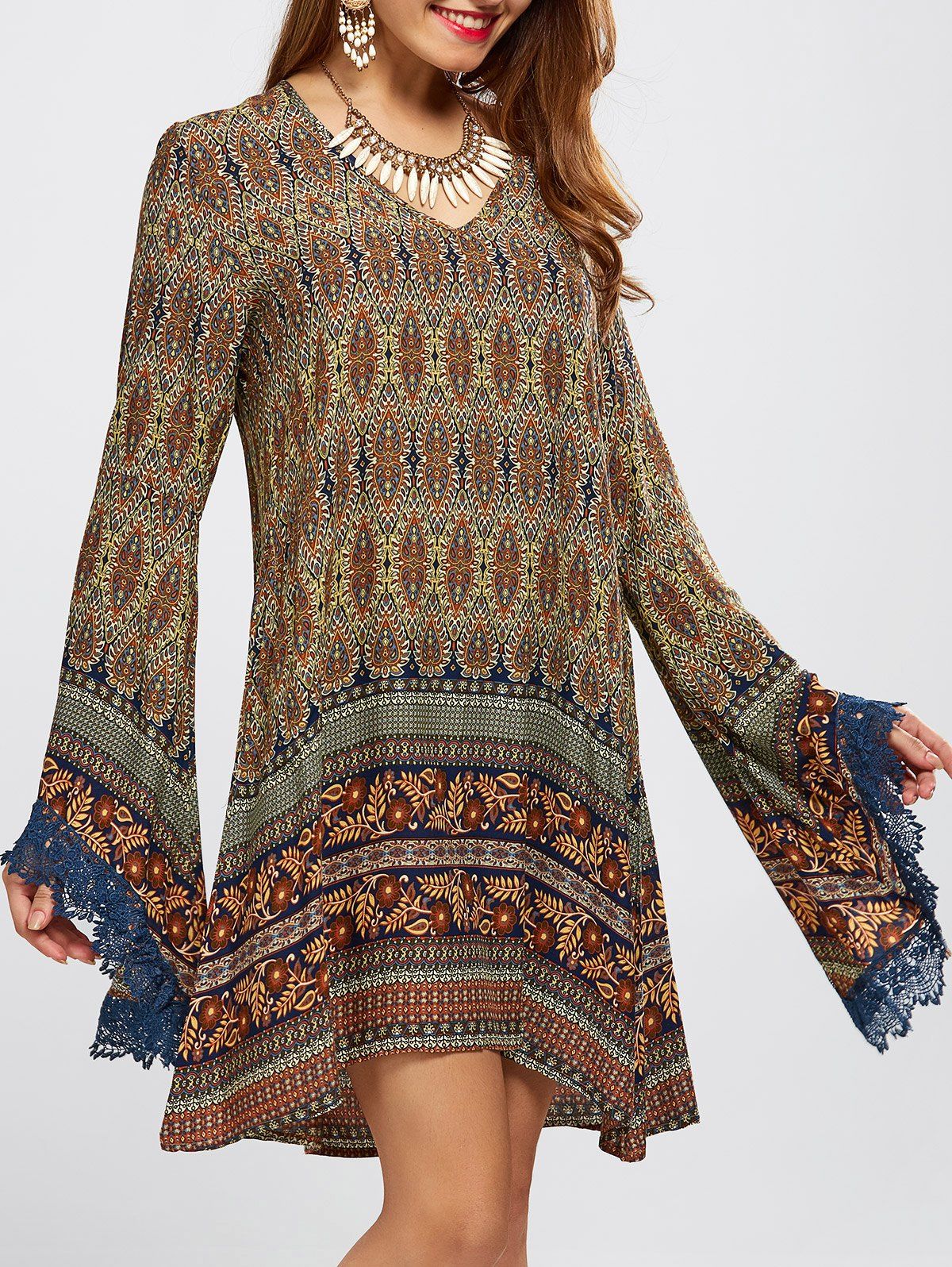 [45 OFF] V Neck Bell Sleeve Shift Dress Rosegal