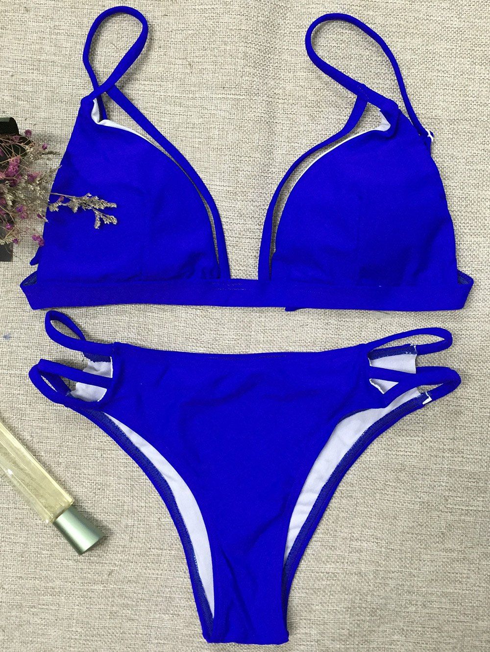 2018 High Cut Strappy Two Piece Swimsuit In Blue S | Rosegal.com