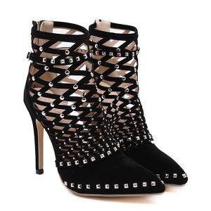 Black 39 Studded Hollow Out Ankle Boots | RoseGal.com