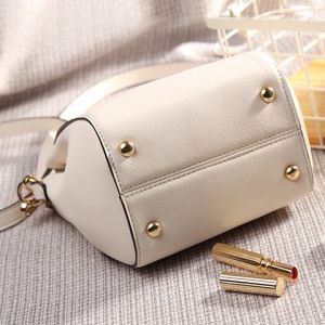 white chain cross body bag