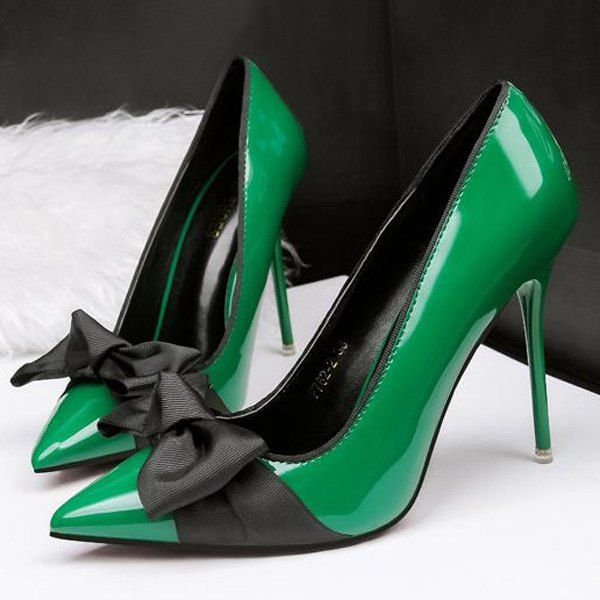 black mini heels