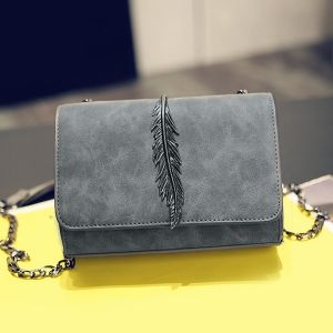 Metal Leaf Chains Crossbody Bag