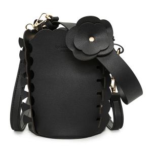 Scalloped Bucket Bag and Pouch Bag