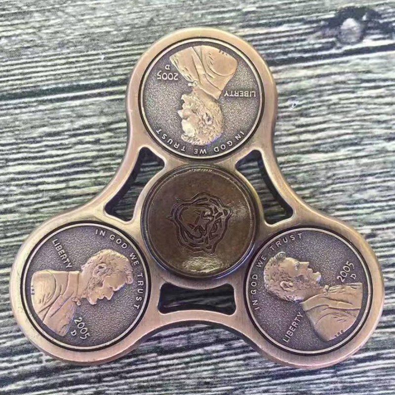 

America EDC Hand Finger Gyro Metal Spinner, Red bronzed