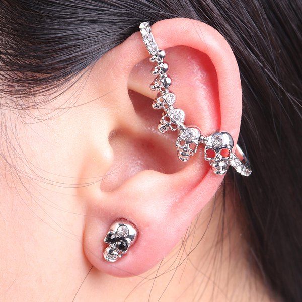 

Rhinestone Skulls Ear Cuff with Stud Earring, Silver
