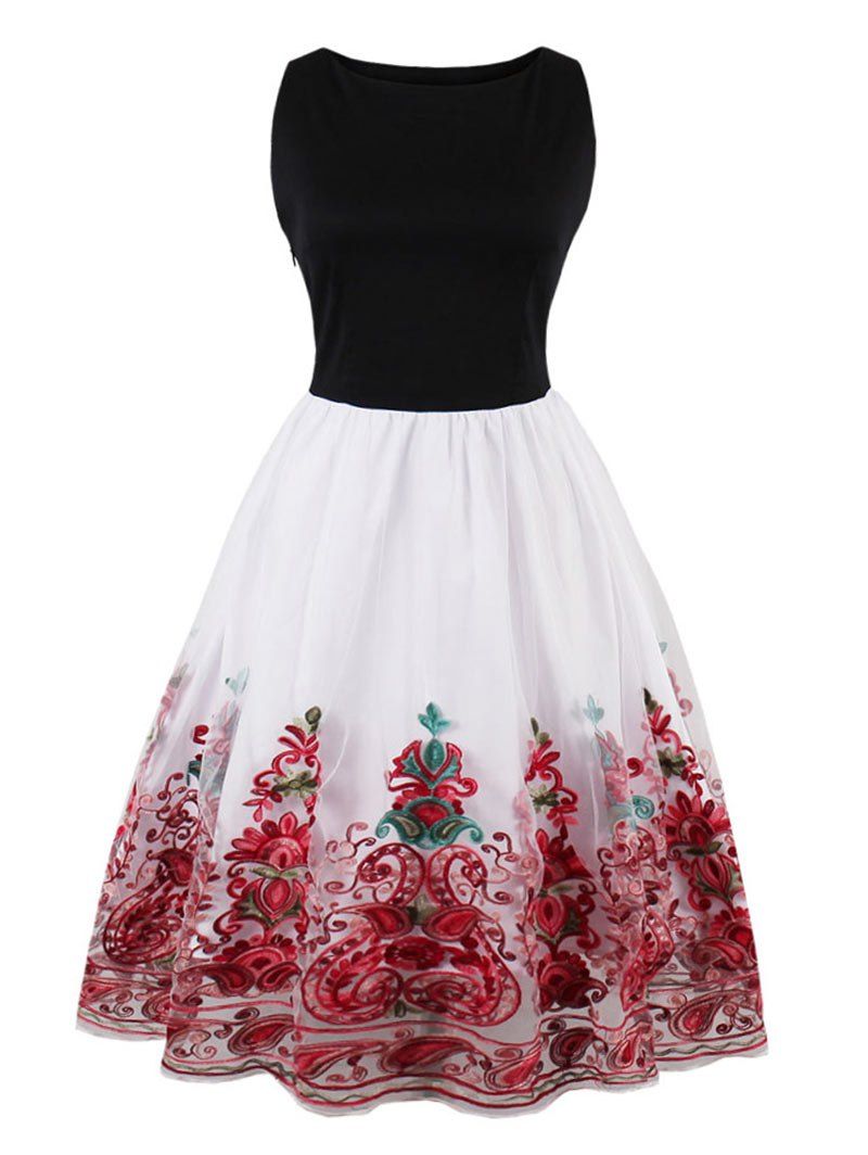 [67% OFF] Embroidered Vintage Flare Dress | Rosegal