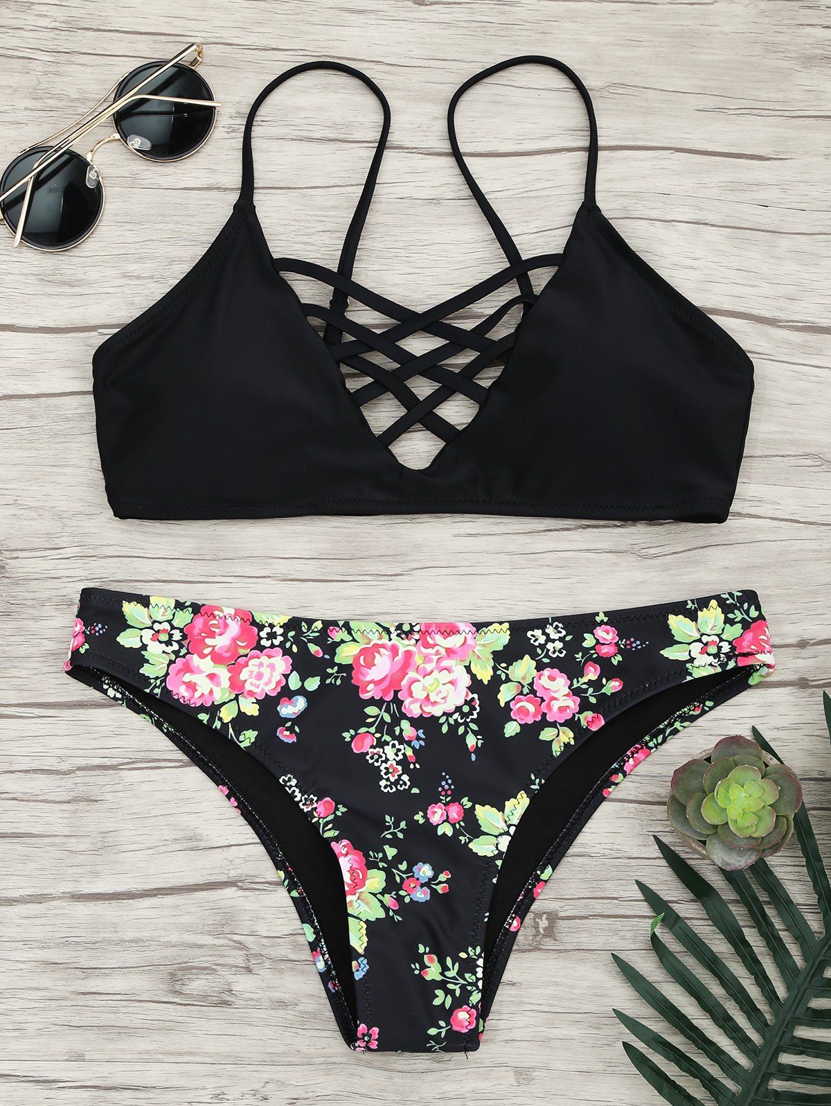 [29 Off] Lace Up Bikini Set With Floral Pattern Rosegal