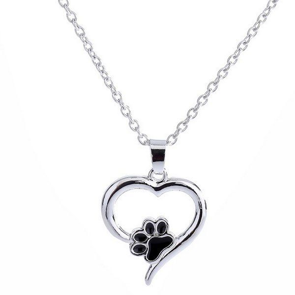 

Love Heart Shape Claw Pendant Necklace, Silver