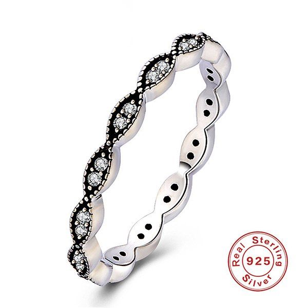 

Rhinestone Circle Sterling Silver Finger Ring