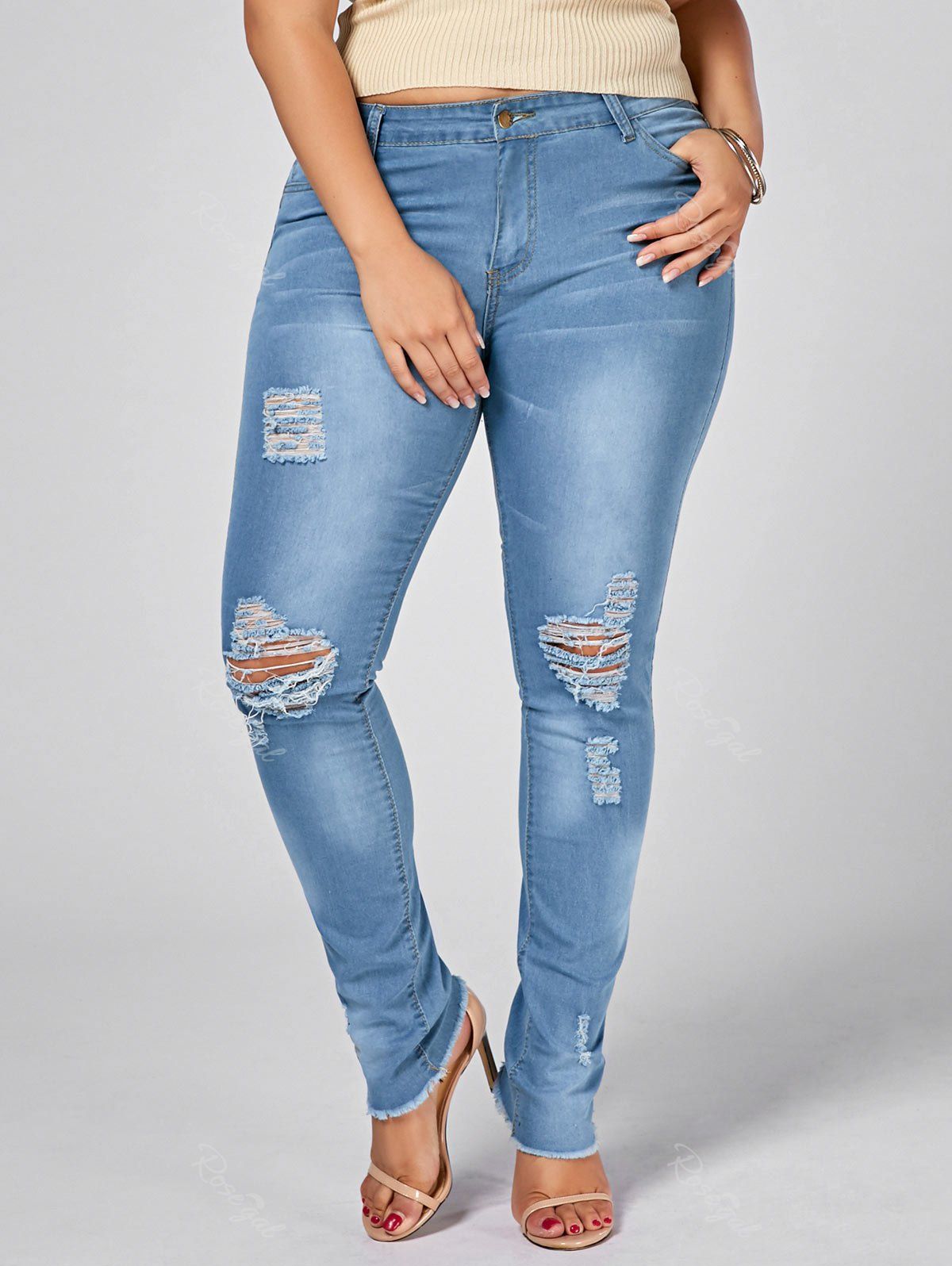 

Light Wash Plus Size Ripped Jeans, Denim blue