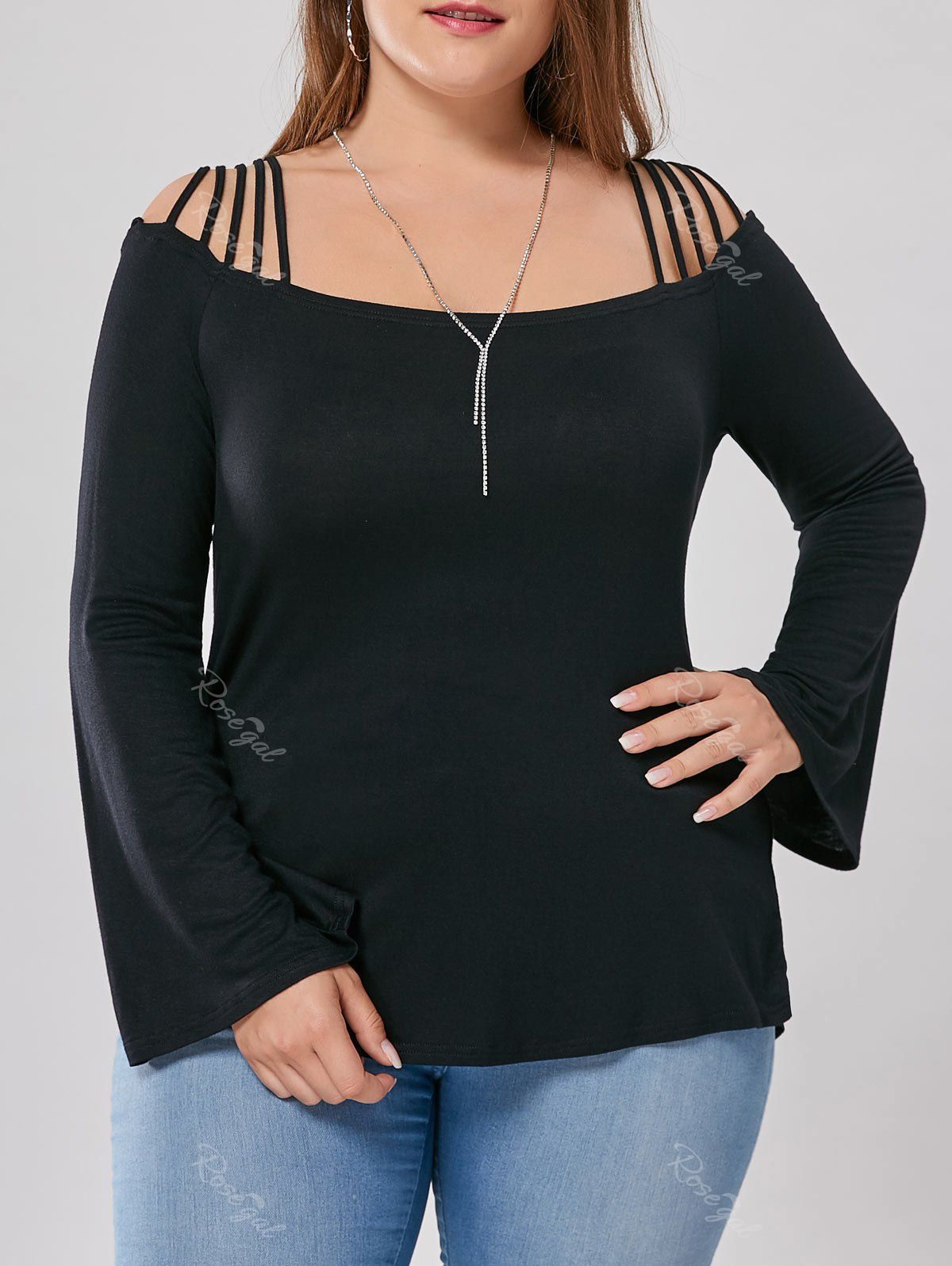 2018 Cut Out Bell Sleeve Plus Size T-shirt In Black 2xl | Rosegal.com