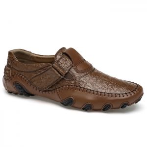 Stitching Embossed Slip On Casual Shoes