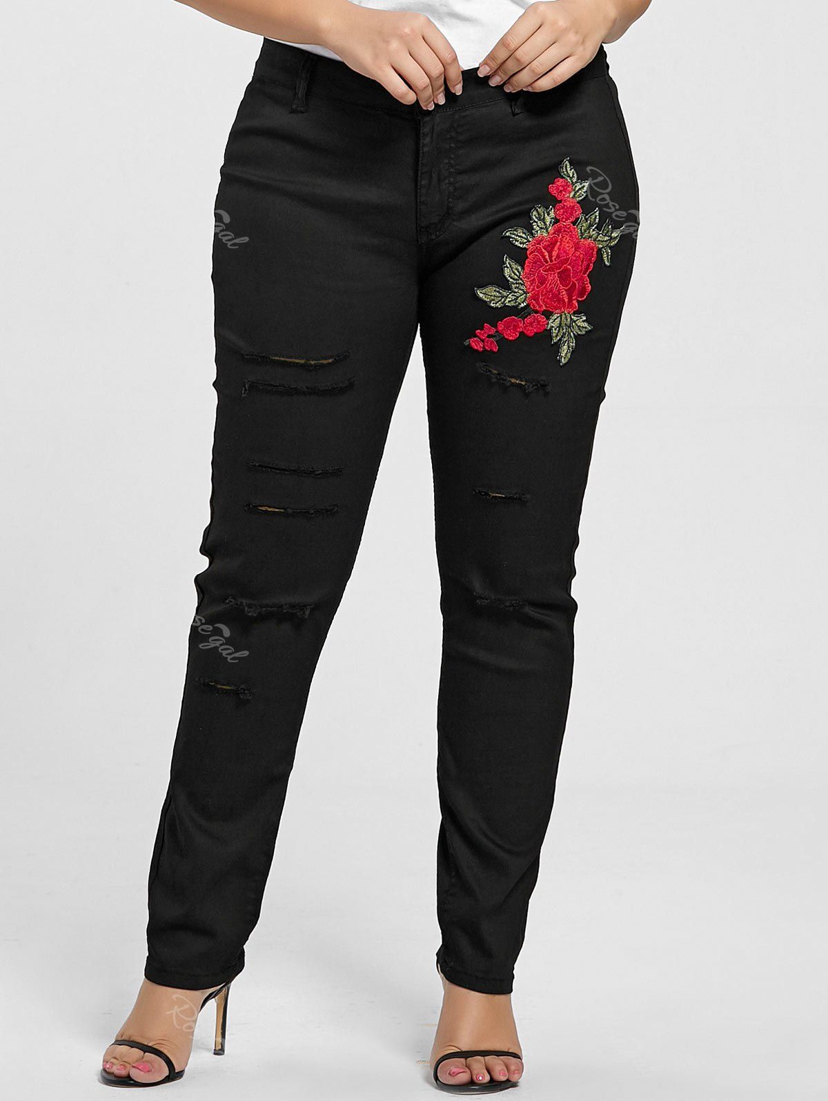 

Plus Size Ripped Floral Embroidered Jeans, Black