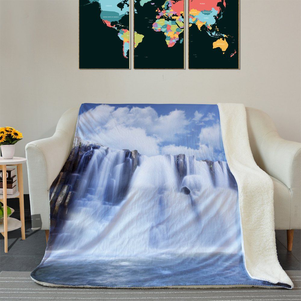 

Waterfall Pattern Soft Fleece Thermal Blanket, Colormix