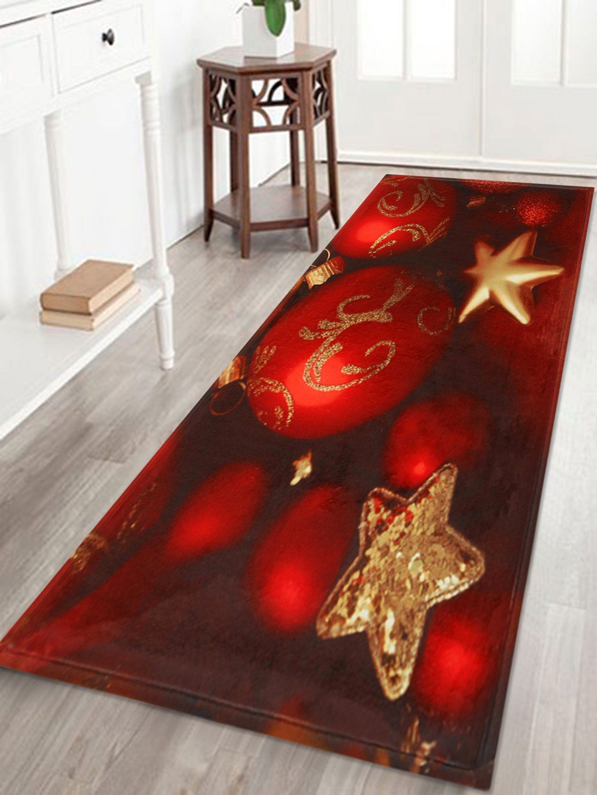 

Christmas Balls Print Coral Fleece Antislip Bath Rug, Red