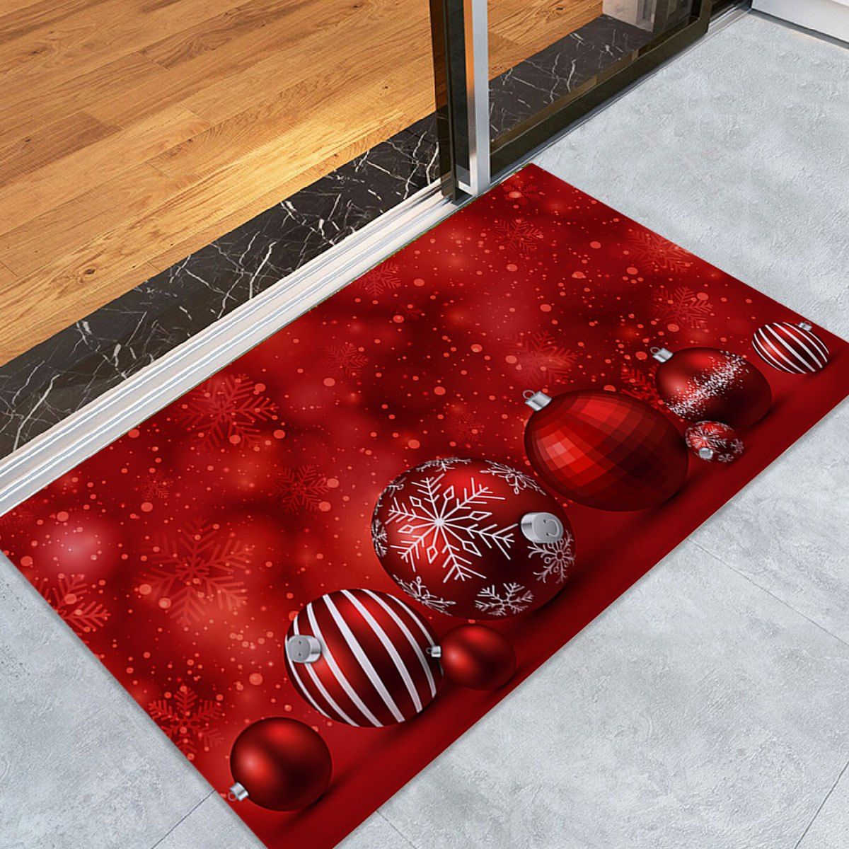 

Christmas Balls Pattern Skidproof Fleece Bath Rug, Red