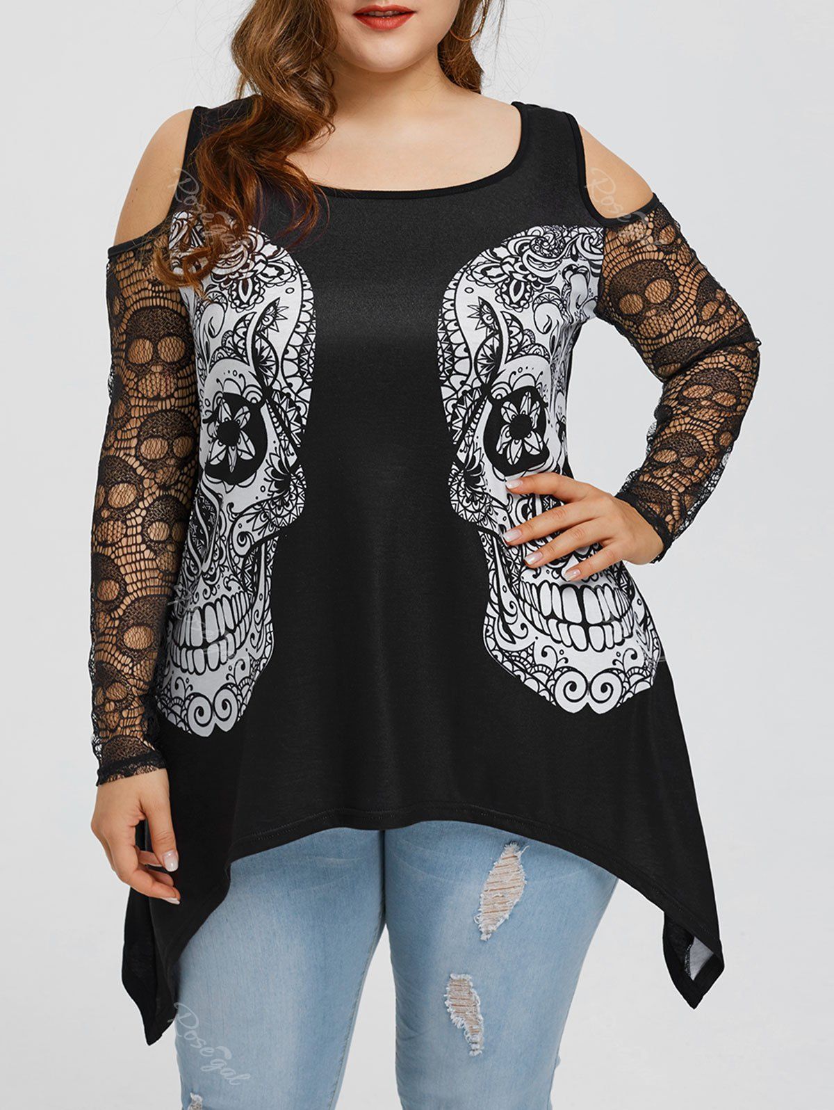 

Plus Size Skulls Cold Shoulder T-shirt, Black