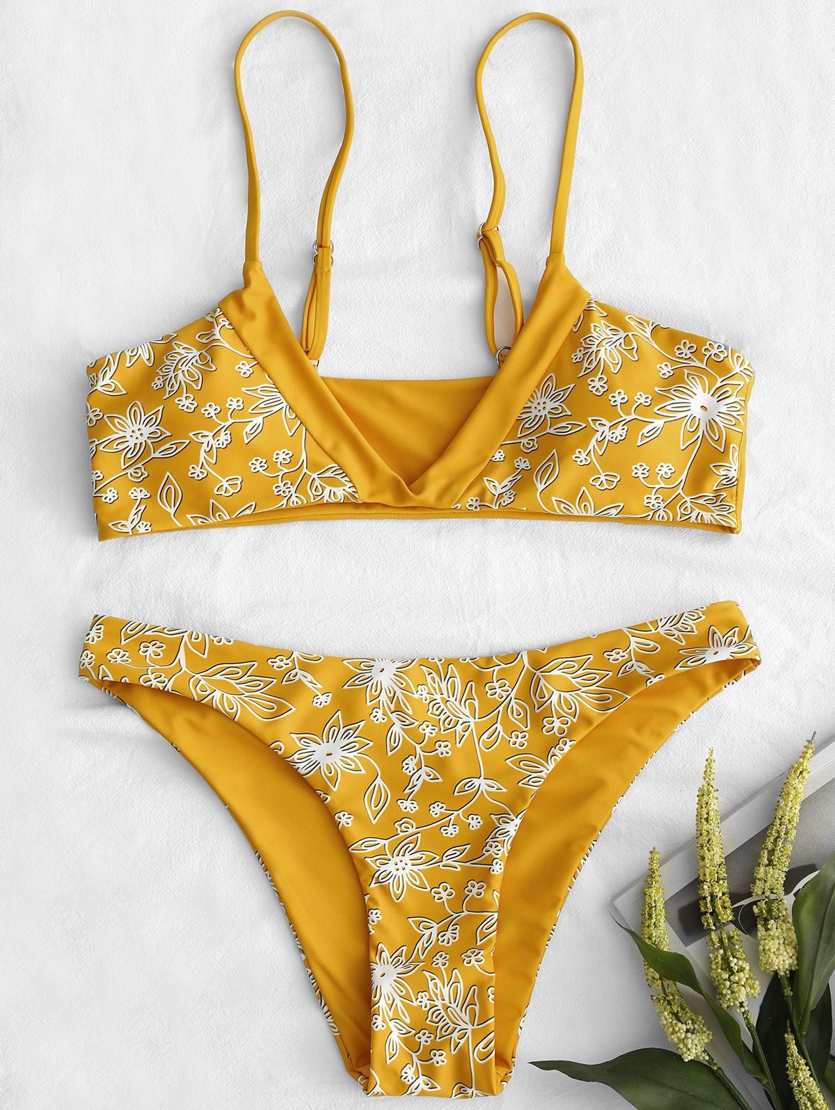 

Floral Leaf Print Spaghetti Strap Bikini Set, Yellow