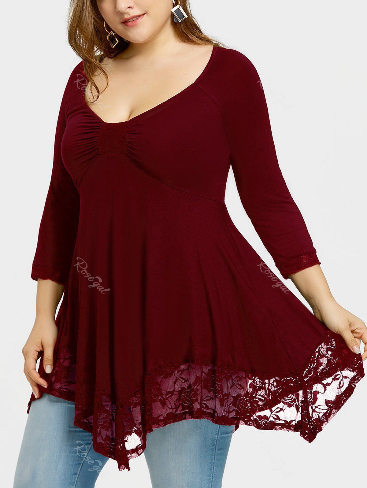 

Plus Size Empire Waist Lace Trim Handkerchief T-shirt, Wine red