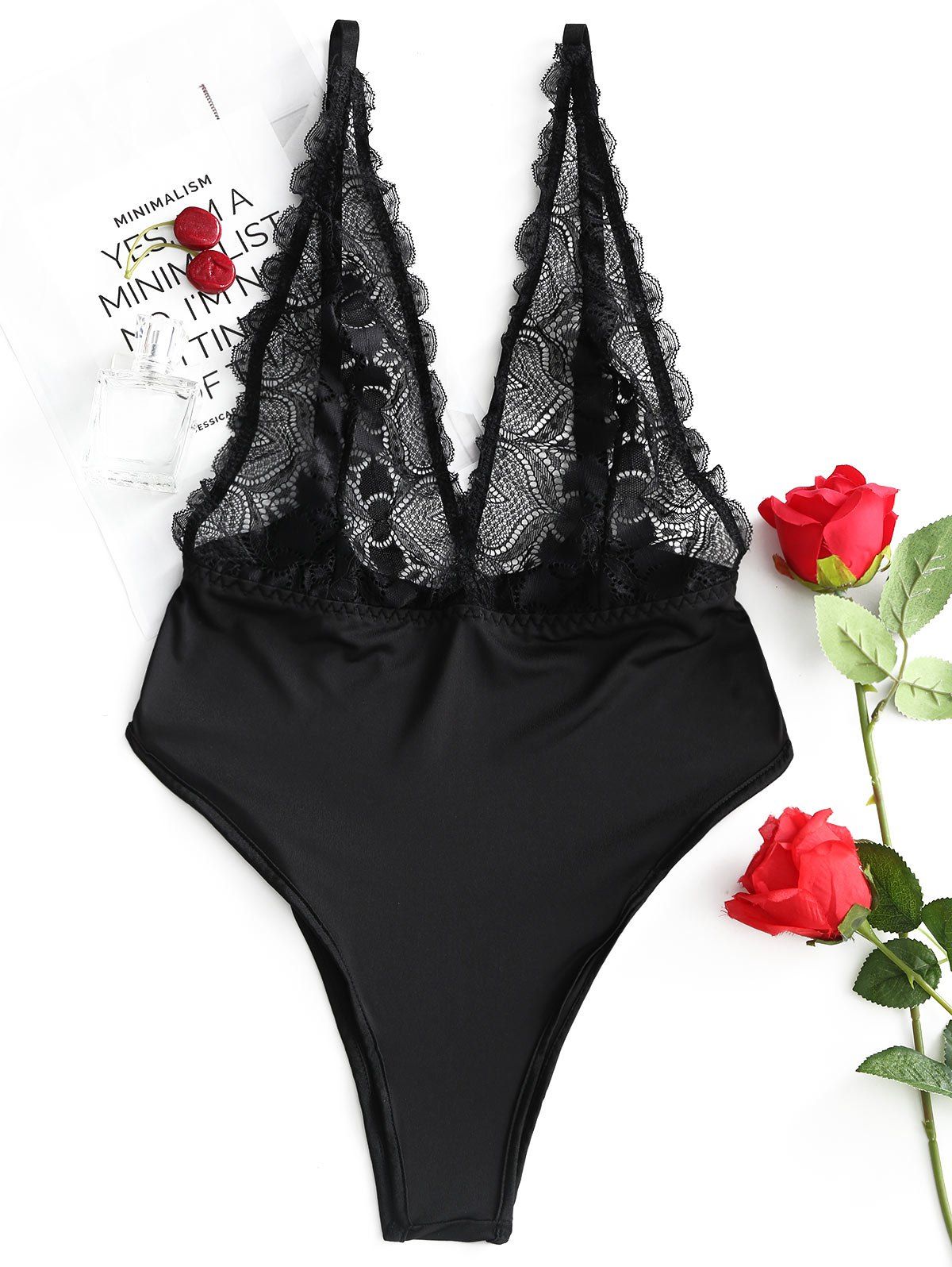 

Scalloped Lace Low Cut Bodysuit, Black