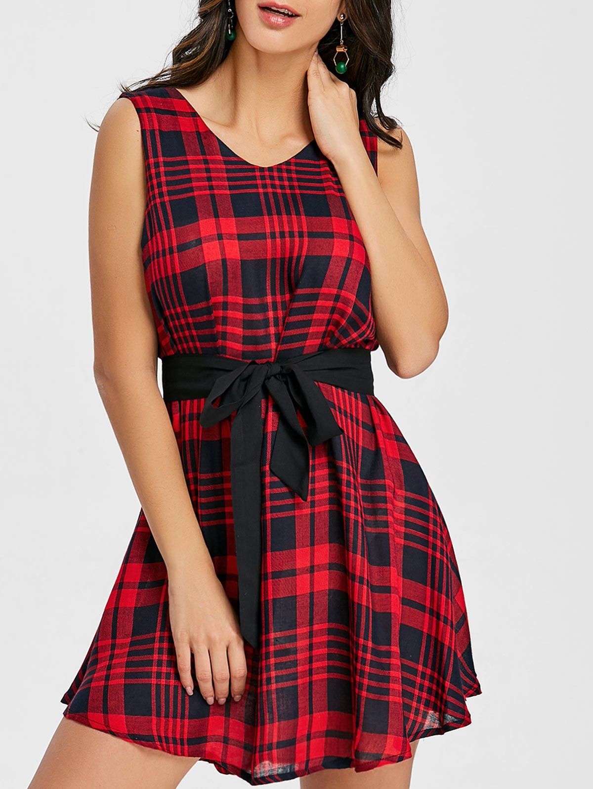 32-off-sleeveless-plaid-belted-dress-rosegal