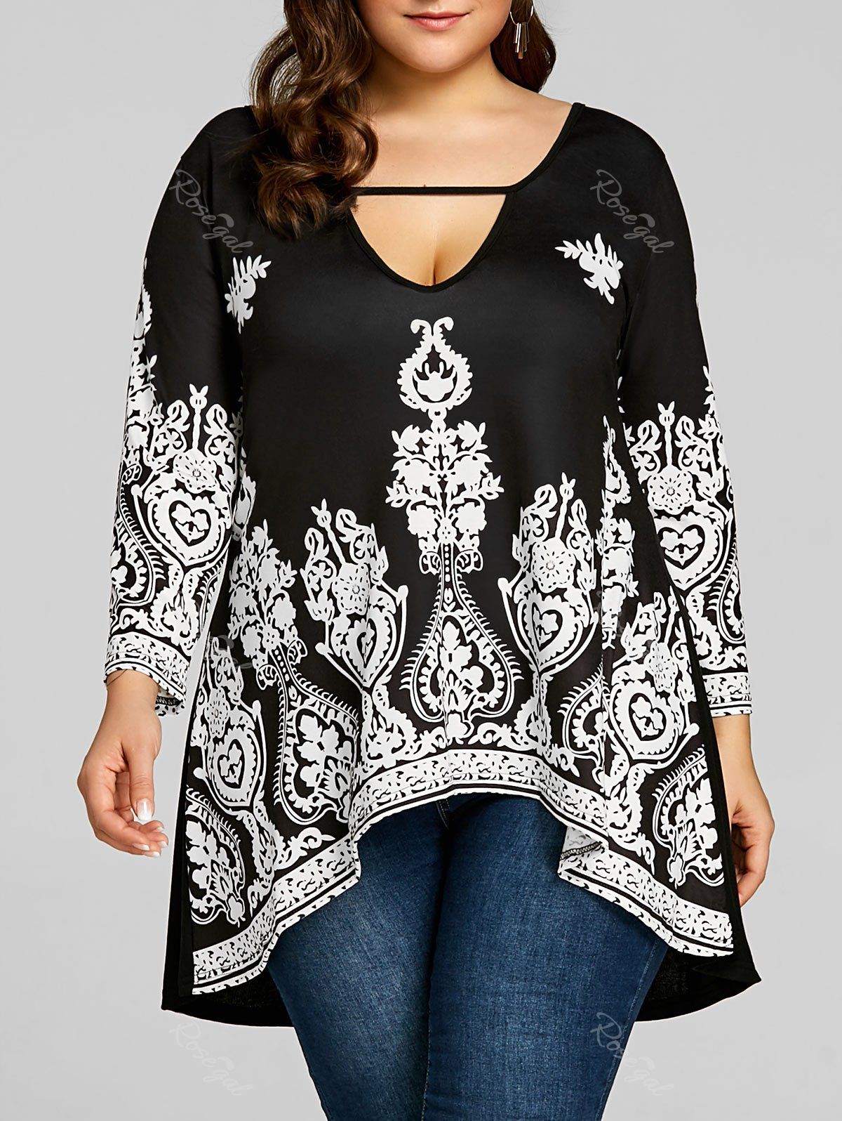 

Plus Size Cut Out Floral Print Tee, White and black