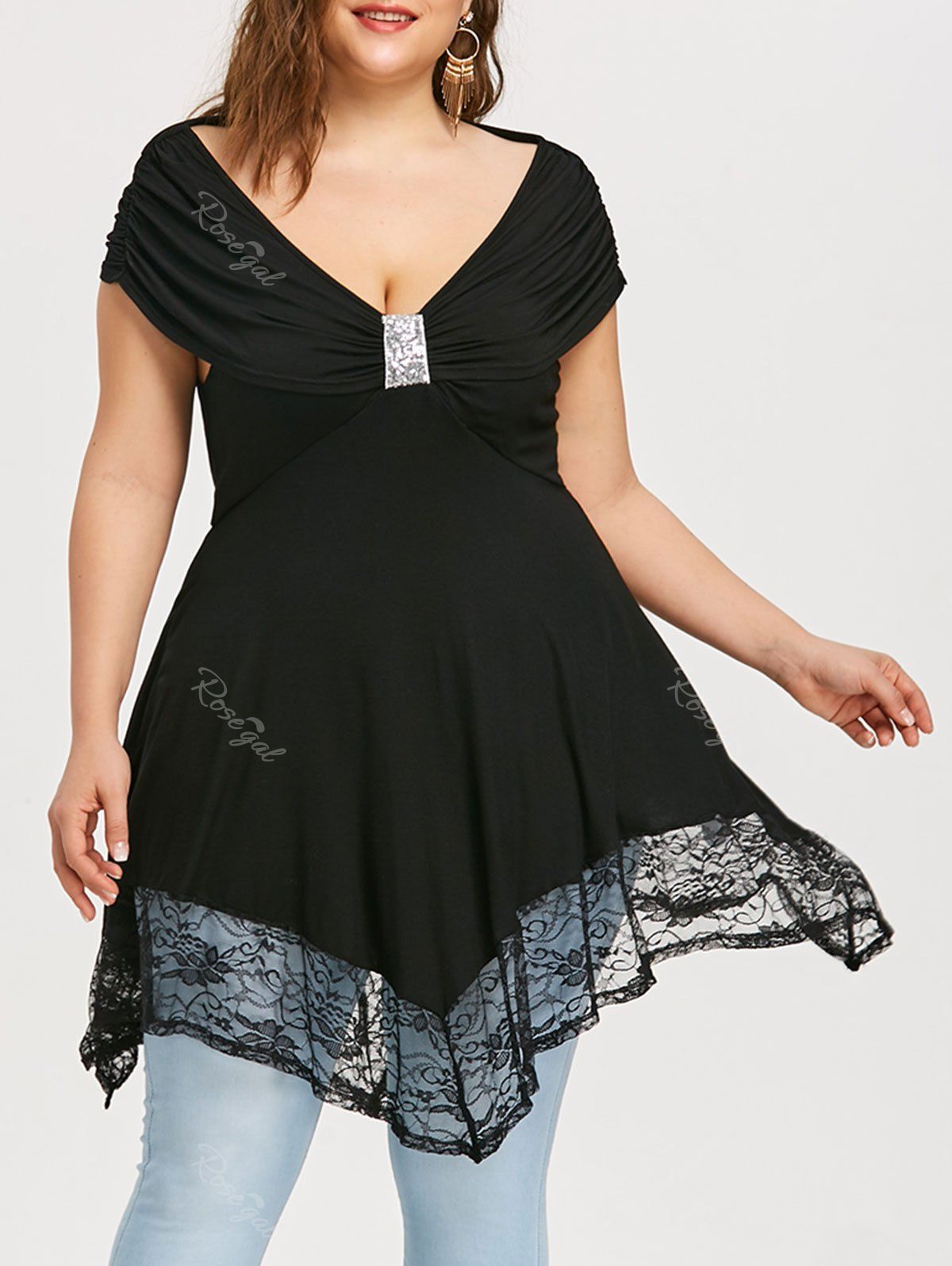 

Plus Size V Neck Handkerchief T-shirt, Black