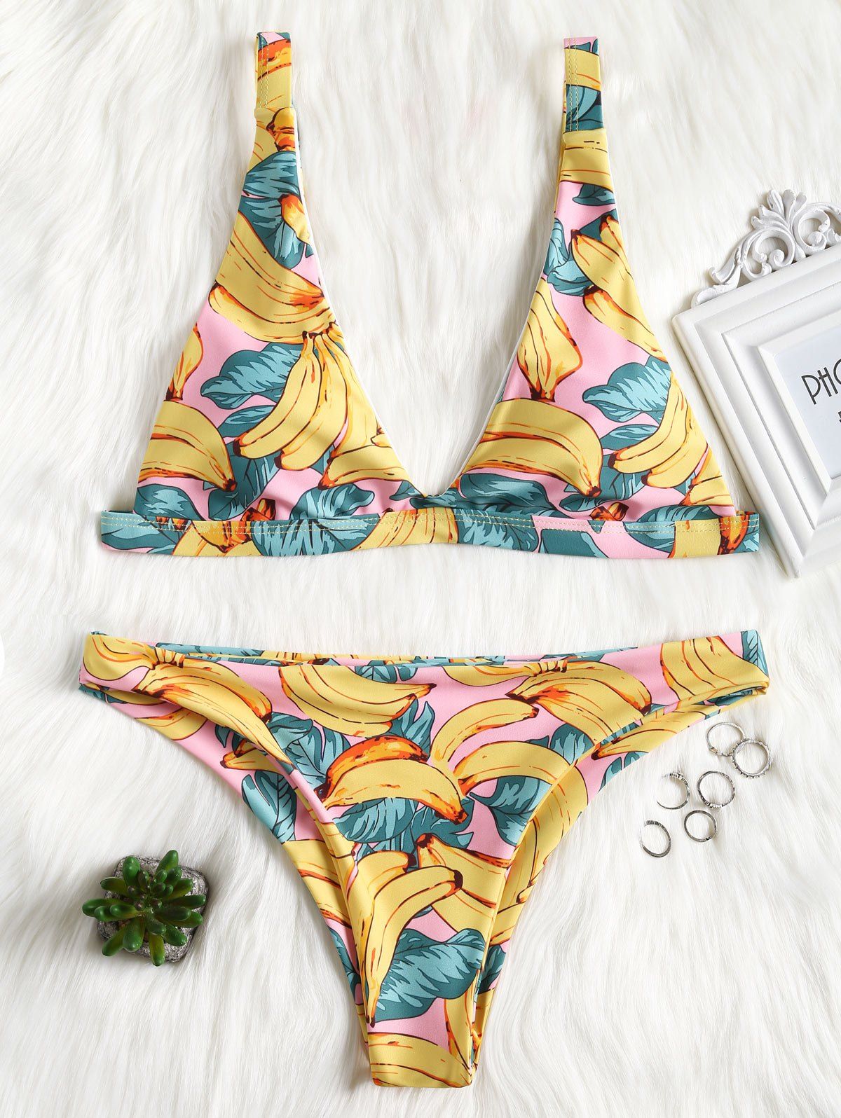 

Banana Print Low Cut Bikini, Yellow