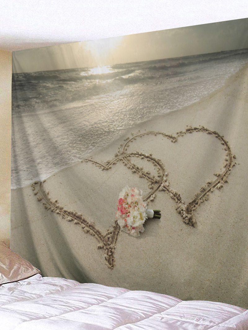 

Beach Joint Heart Flowers Bunch Print Tapestry, Camel