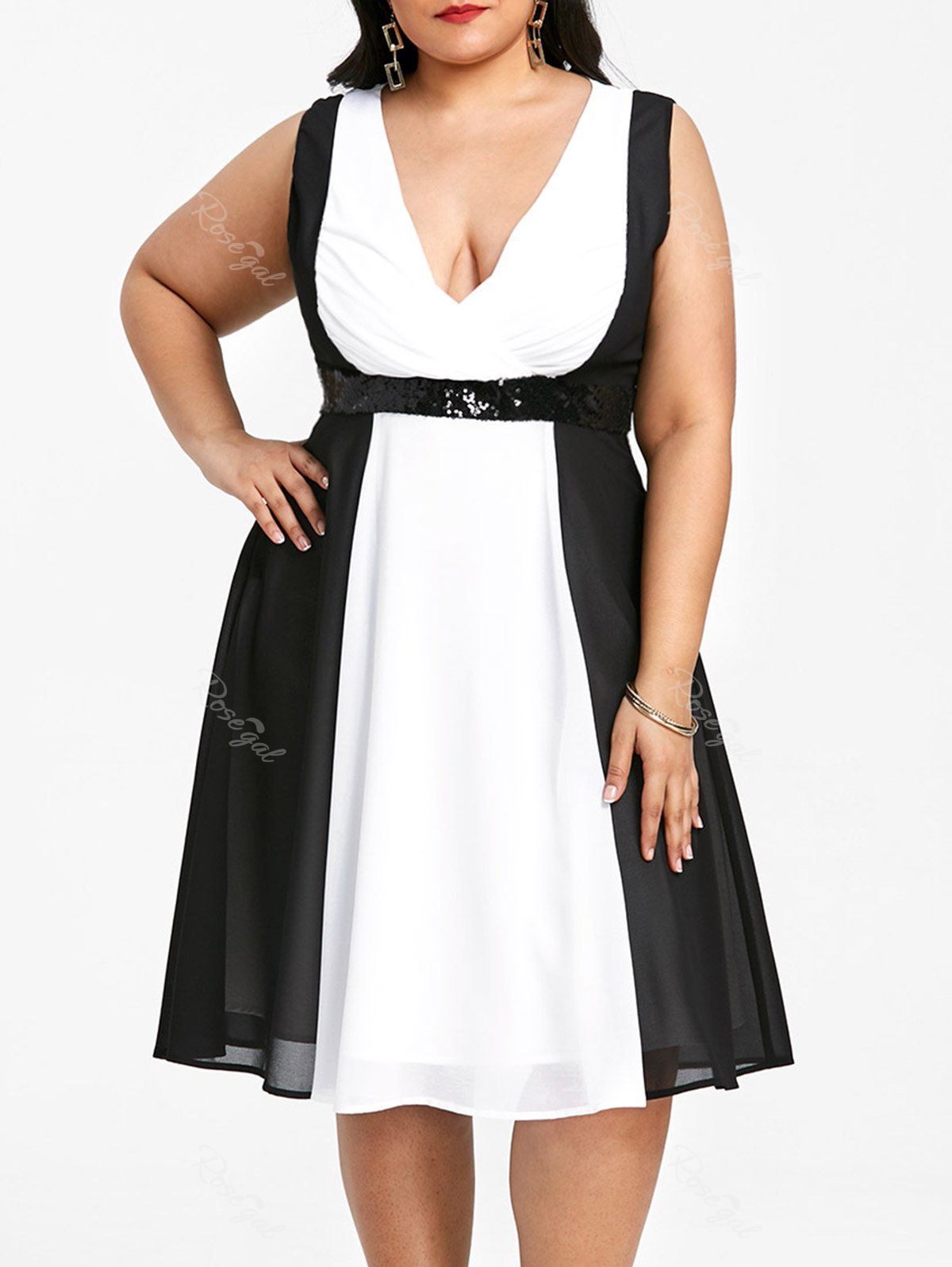 wed 2 be plus size