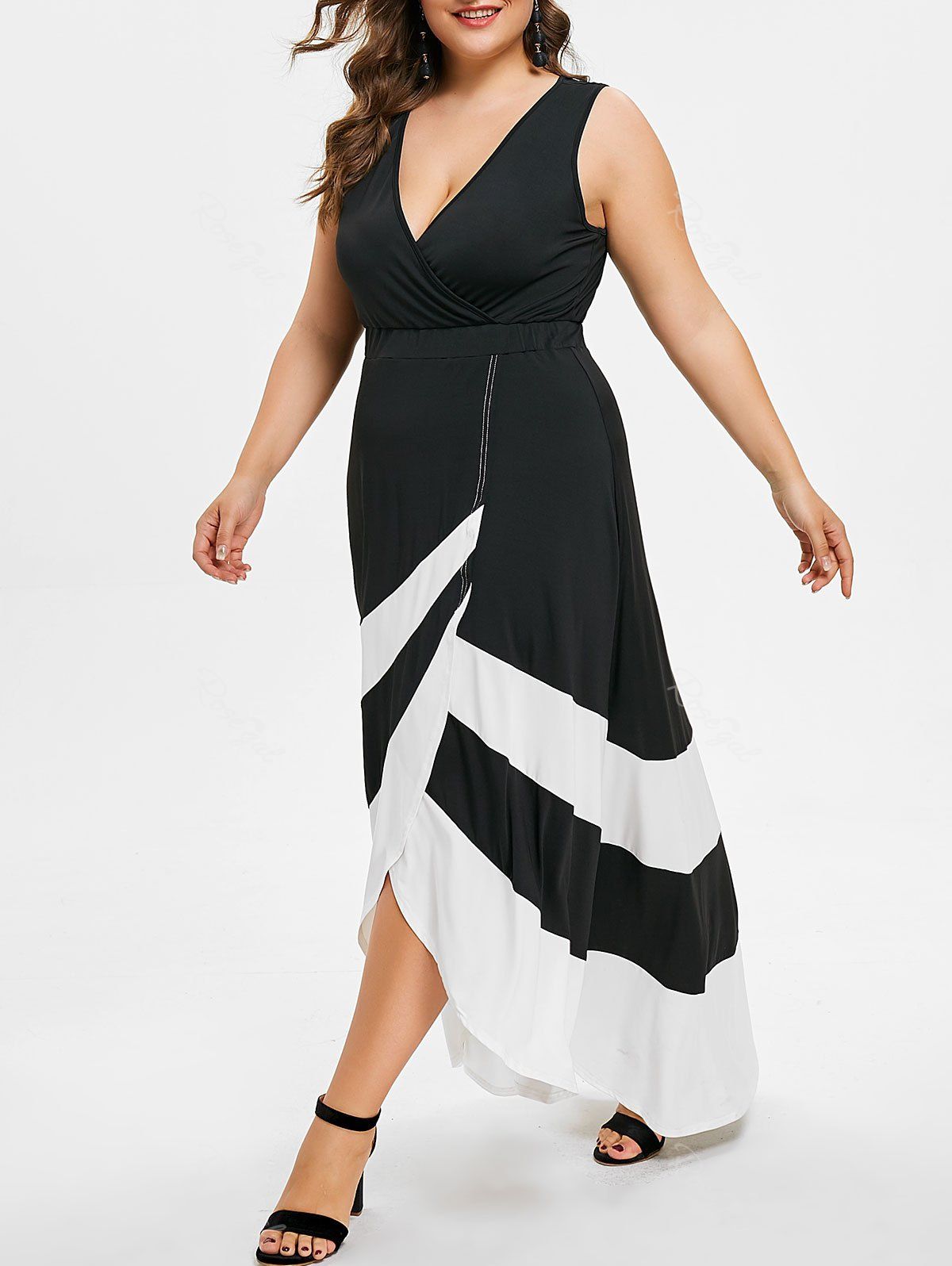 

Plus Size Maxi Surplice Dress, Black