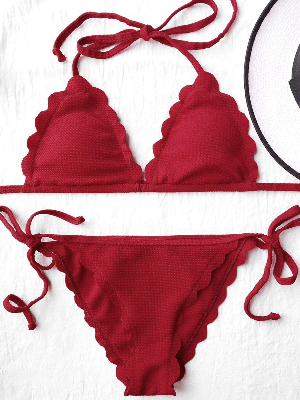 [44% OFF] Scalloped String Bikini Swimwear | Rosegal