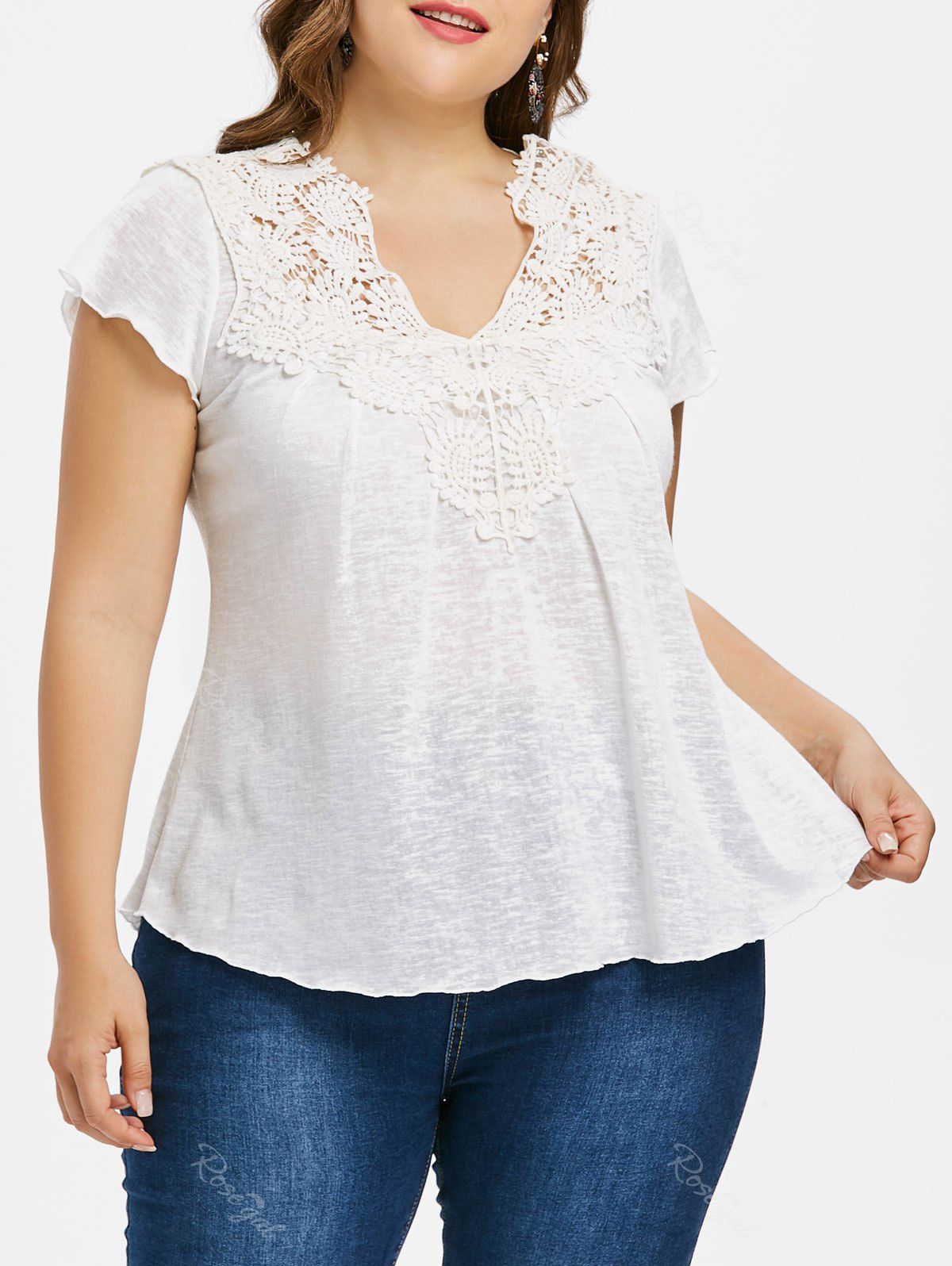 

Plus Size Applique Yoke T-shirt, White