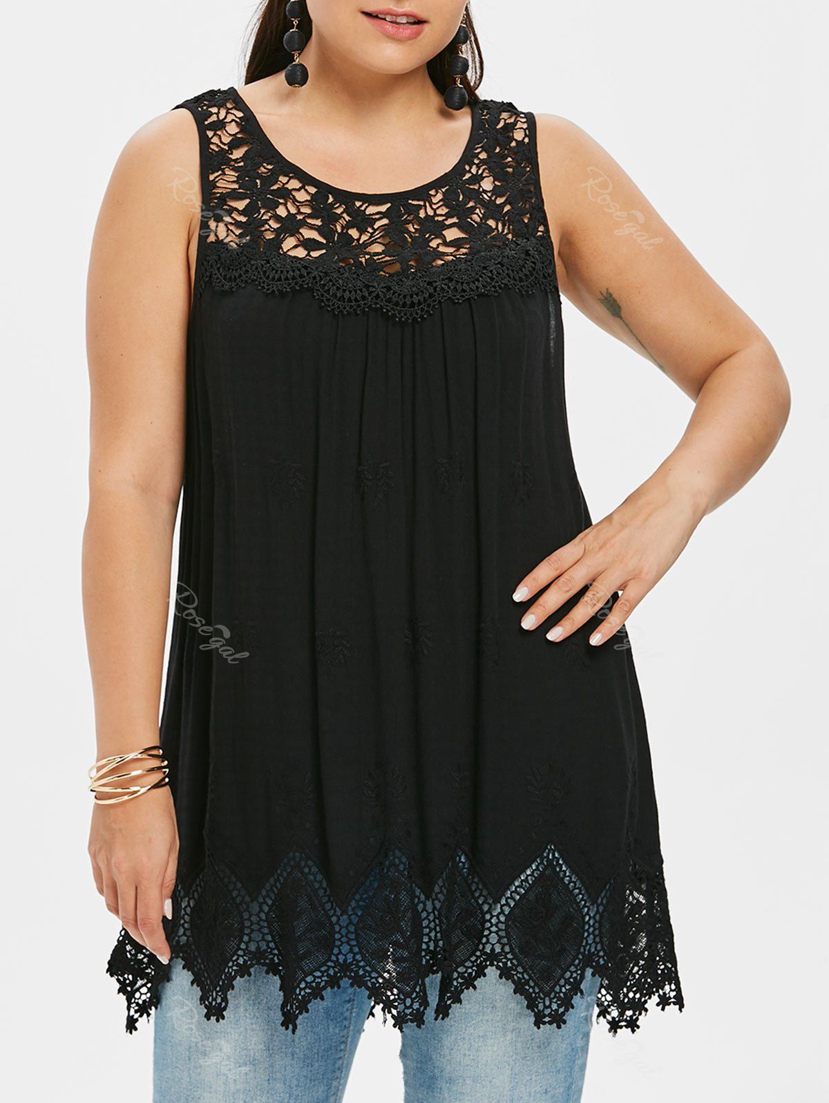 

Plus Size Cutwork Flower Trim Tank Top, Black
