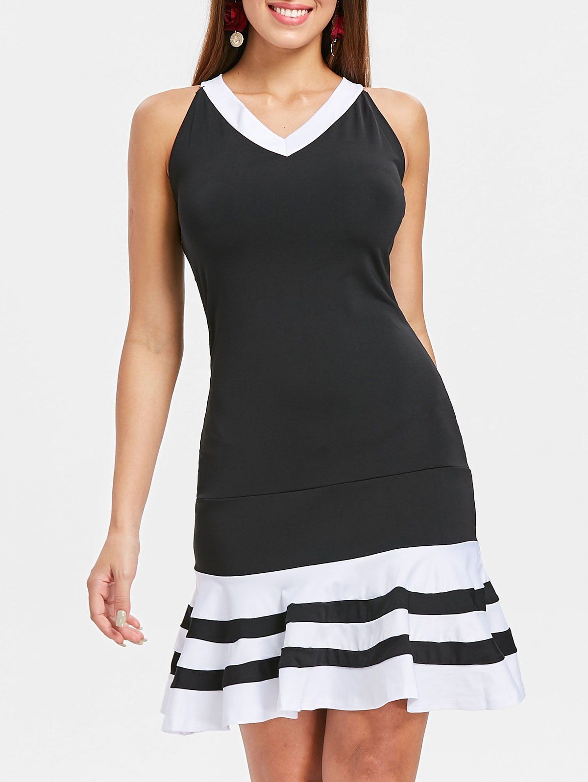 

Ruffle Hemline V Neck Dress, Black