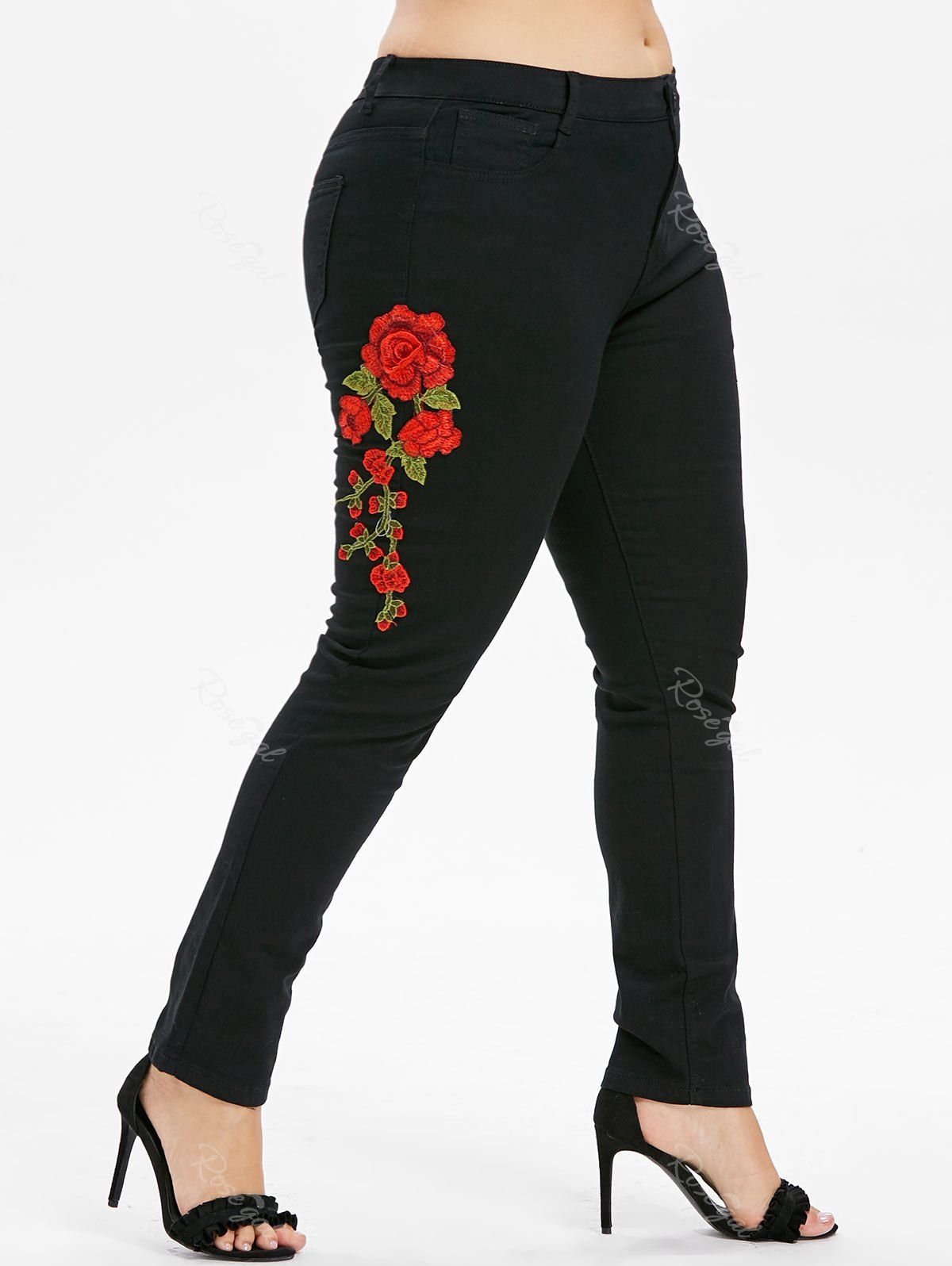 

Plus Size Flower Embroidered Zipper Jeans, Black