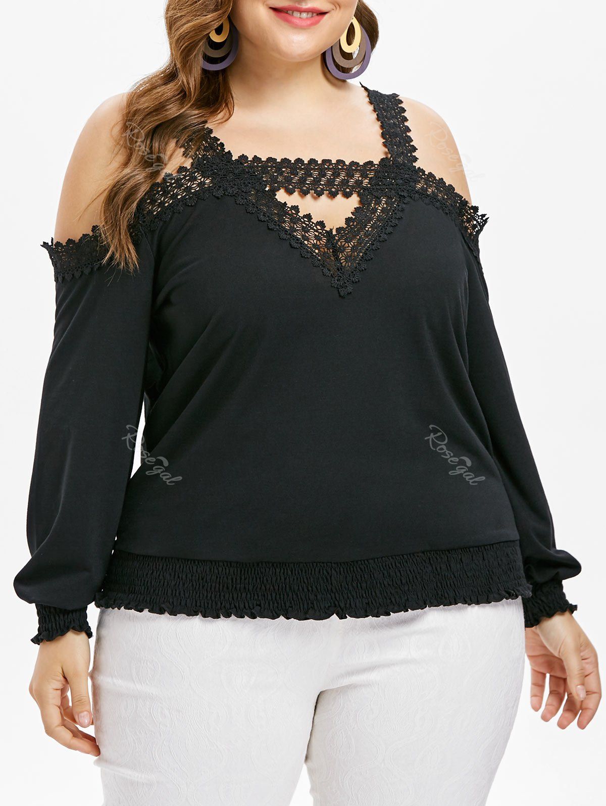 

Cold Shoulder Plus Size Cut Out T-shirt, Black